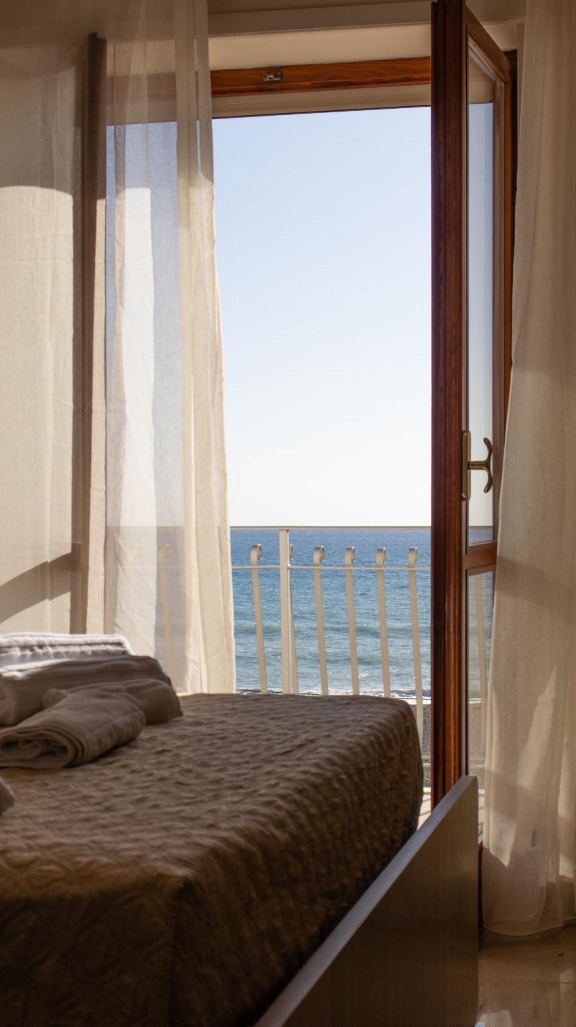 Bed & Breakfast Nonno Gigi - Falerna Marina Kültér fotó